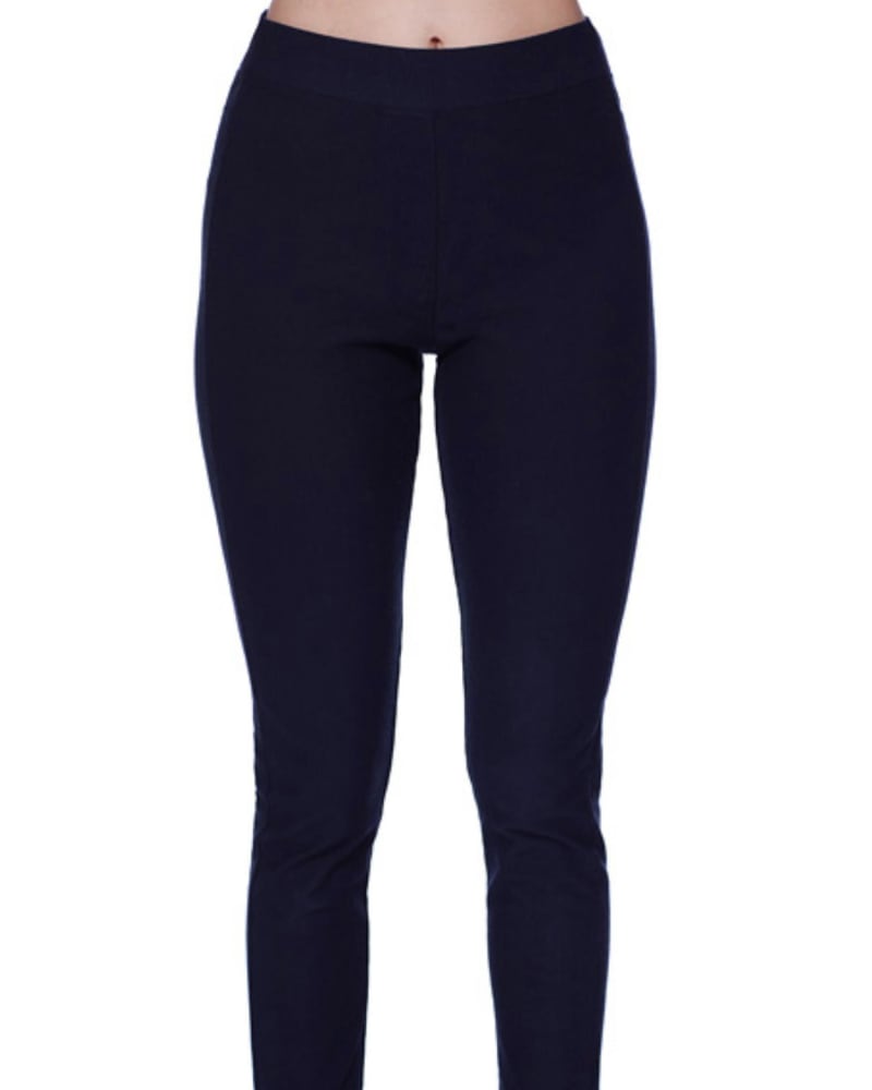 Front of a model wearing a size LG High Waisted Leggings In Navy in Navy by french kyss. | dia_product_style_image_id:360123
